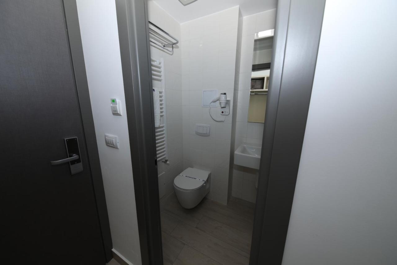 Hotel Delfin Мамая Екстериор снимка