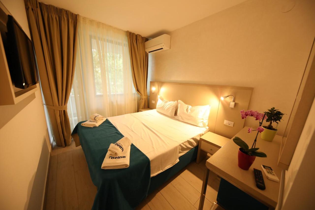 Hotel Delfin Мамая Екстериор снимка