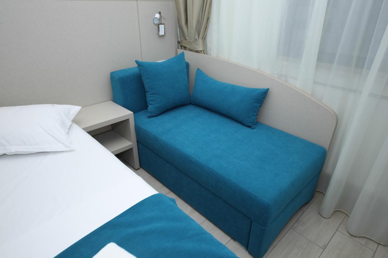 Hotel Delfin Мамая Екстериор снимка